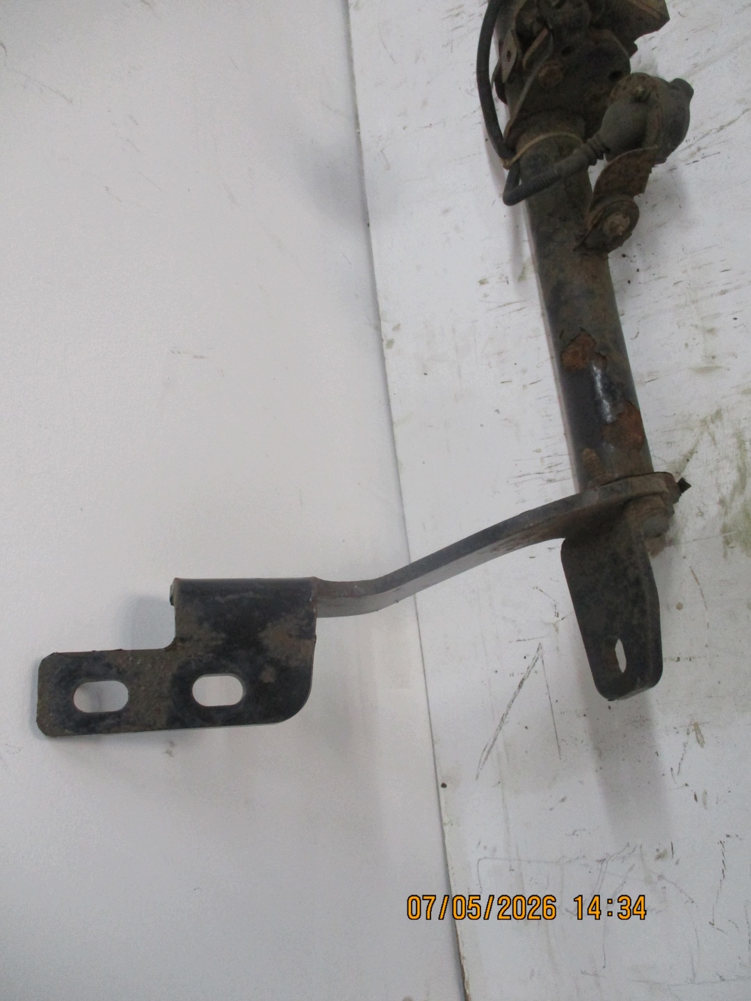 bumper support towing CITROEN BERLINGO PARTNER 9819988680