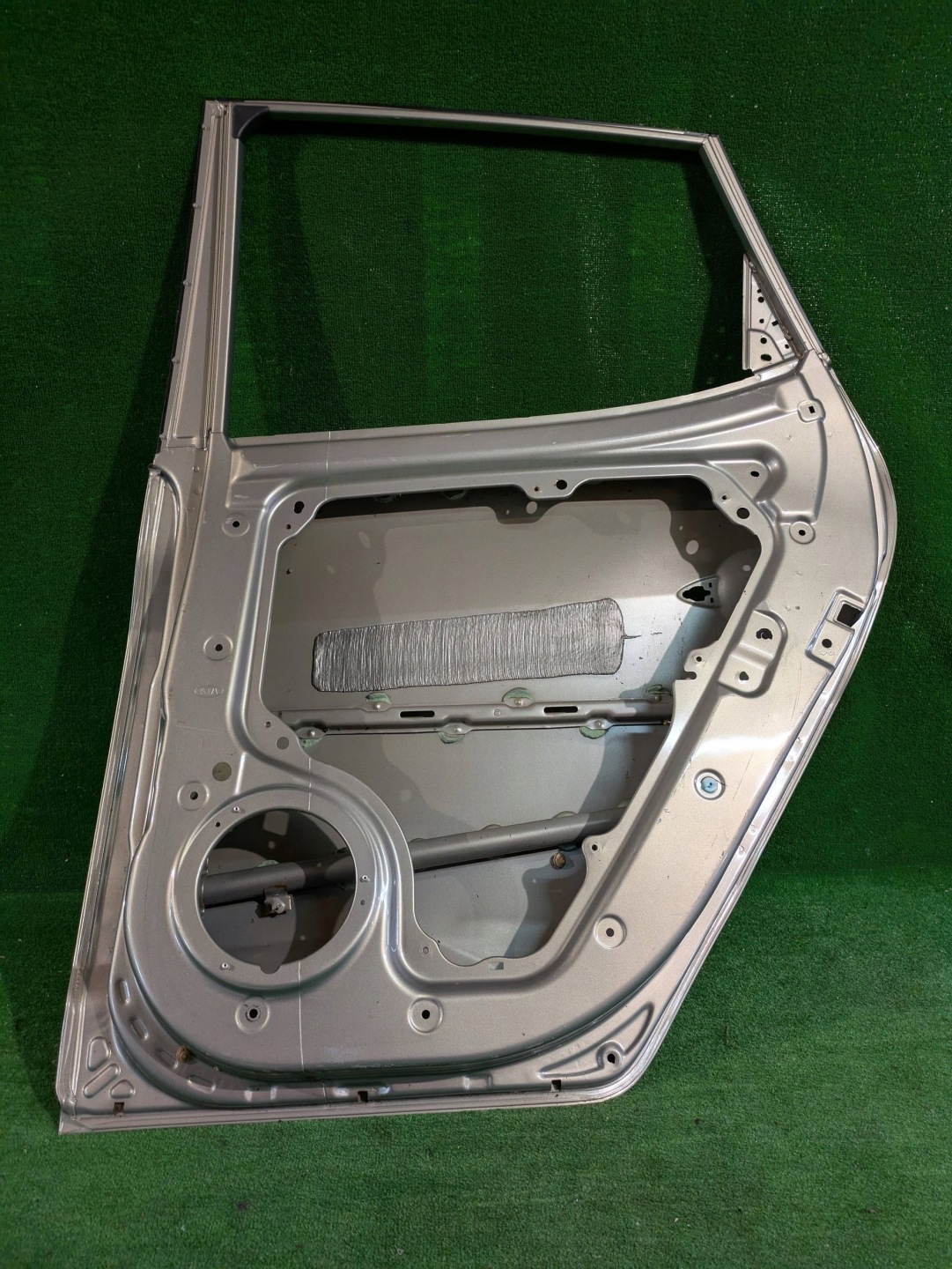 door rear. right right rear part KIA VENGA