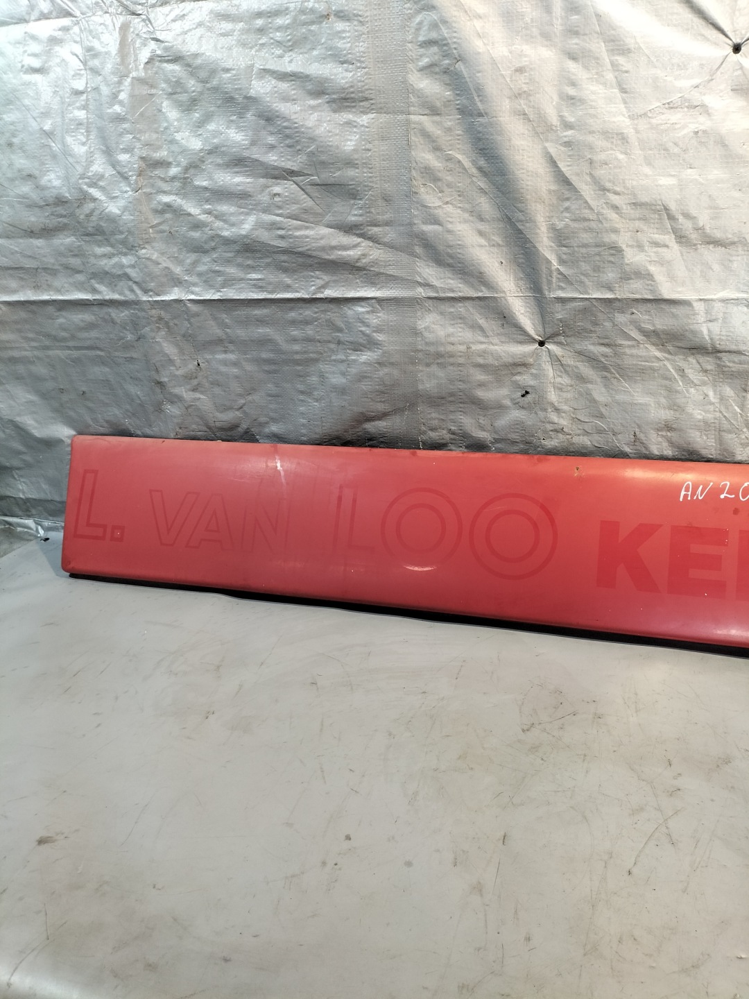 grille cover covering SCANIA P94DB4X2NA