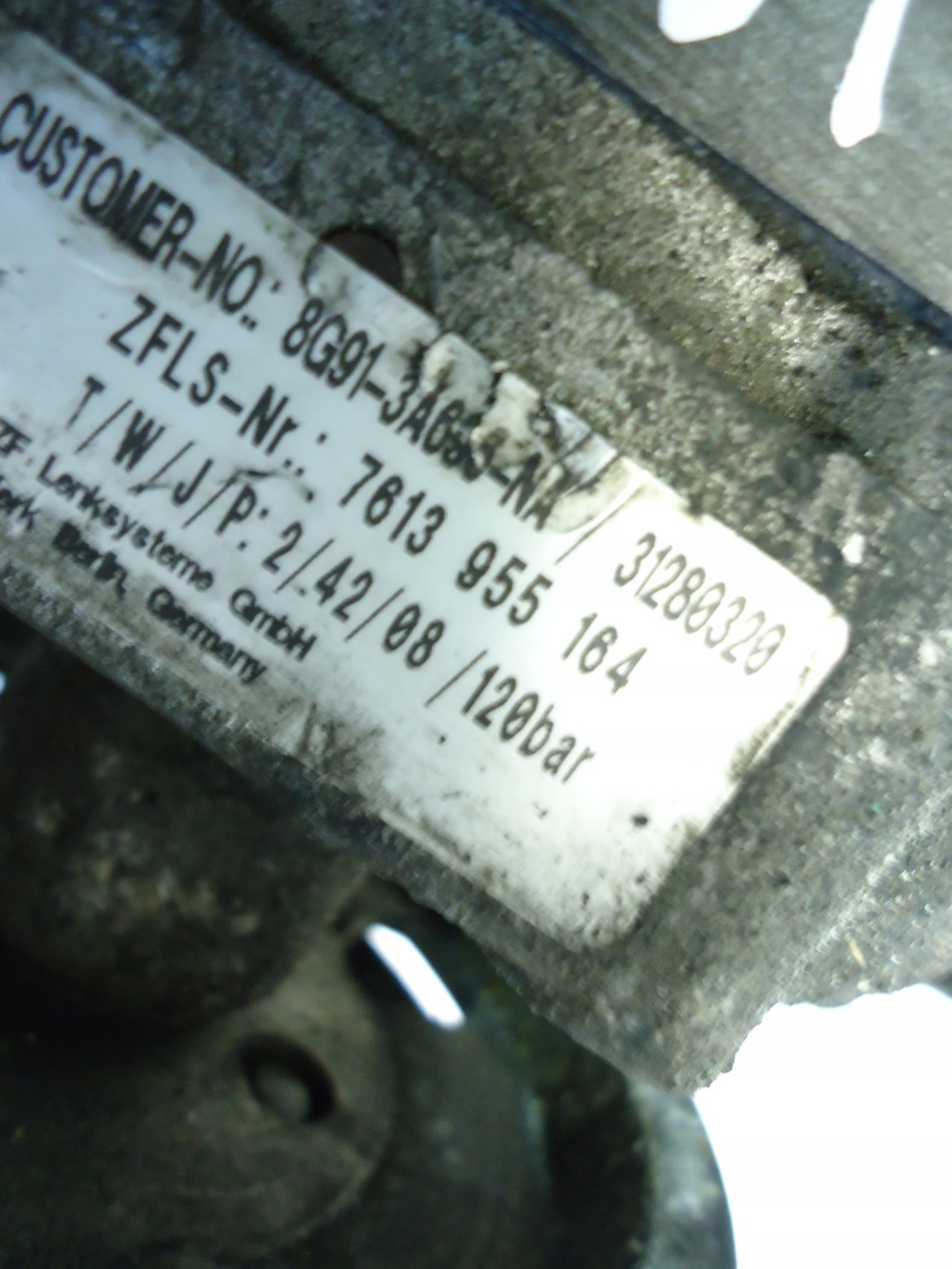 VOLVO S60 S80 2.4 D5 D5244T servo pump 7613955164