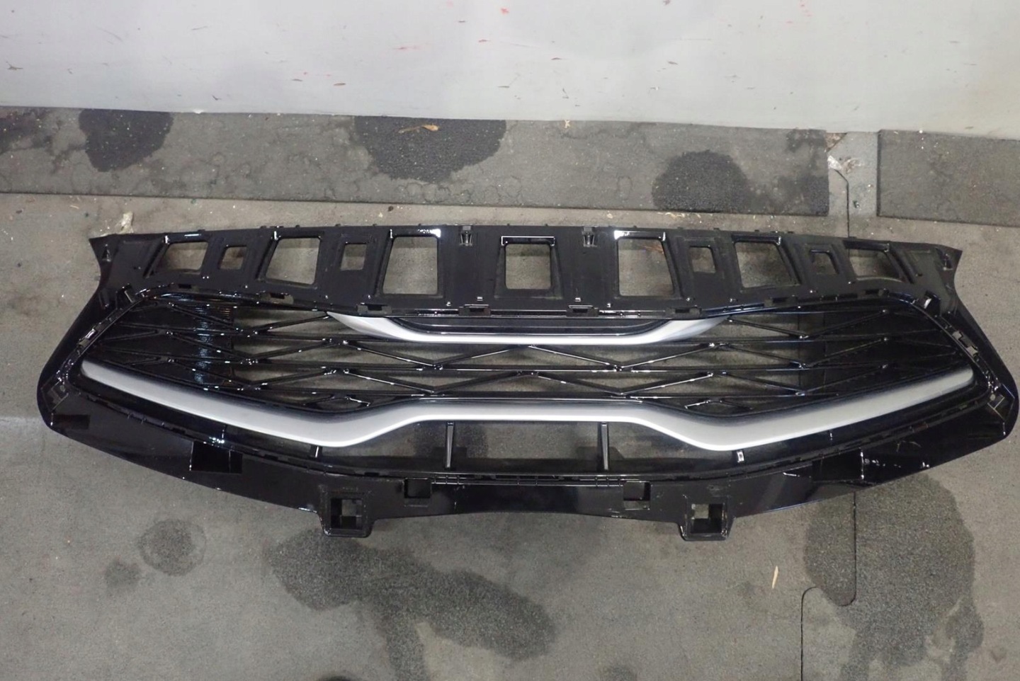 Grill KIA CEED III LIFT 2021- 86351-J7DB1