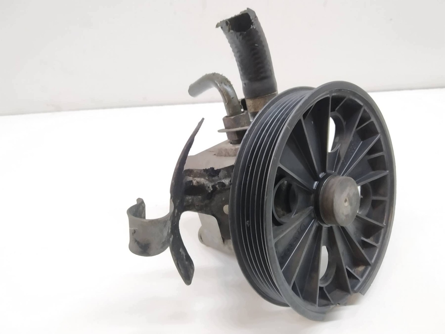 servo pump 2.4 D Volvo S60 and (2000-2009)