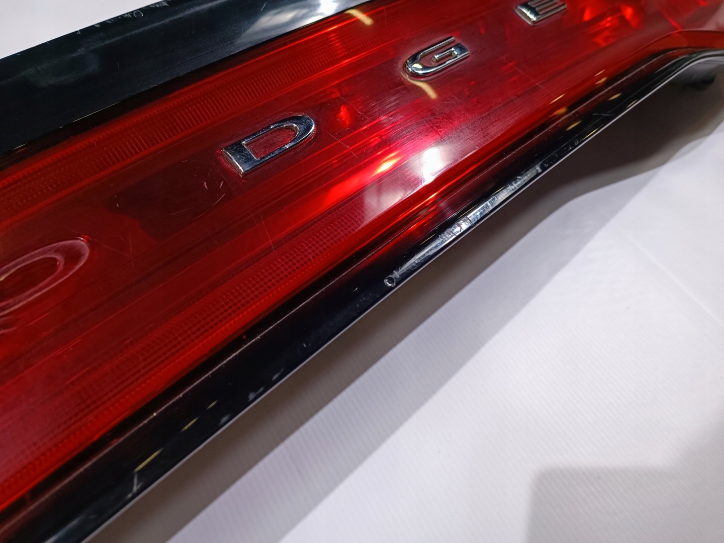 light cap bonnet rear part Dodge Charger 2011-2014