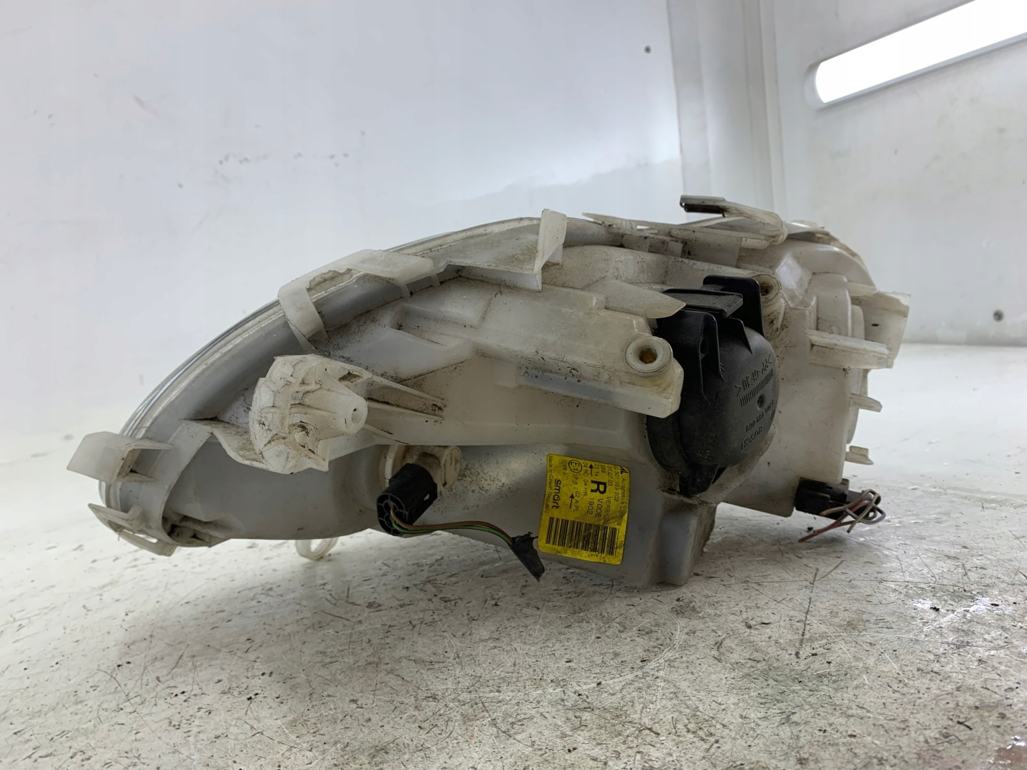 SMART FORTWO and light right front LADNA
