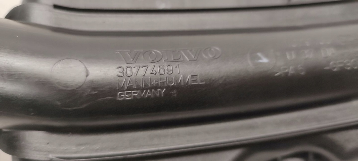 Rezonator dolot Volvo V70 2,4D