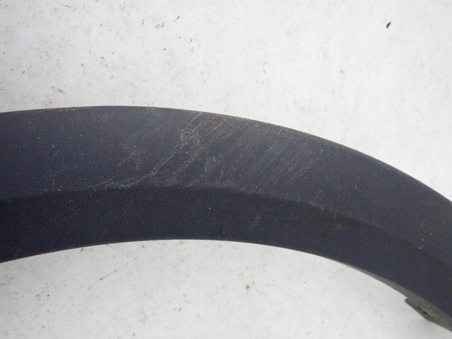 VOLVO XC90 and 1 02-16 moulding cap right rear part