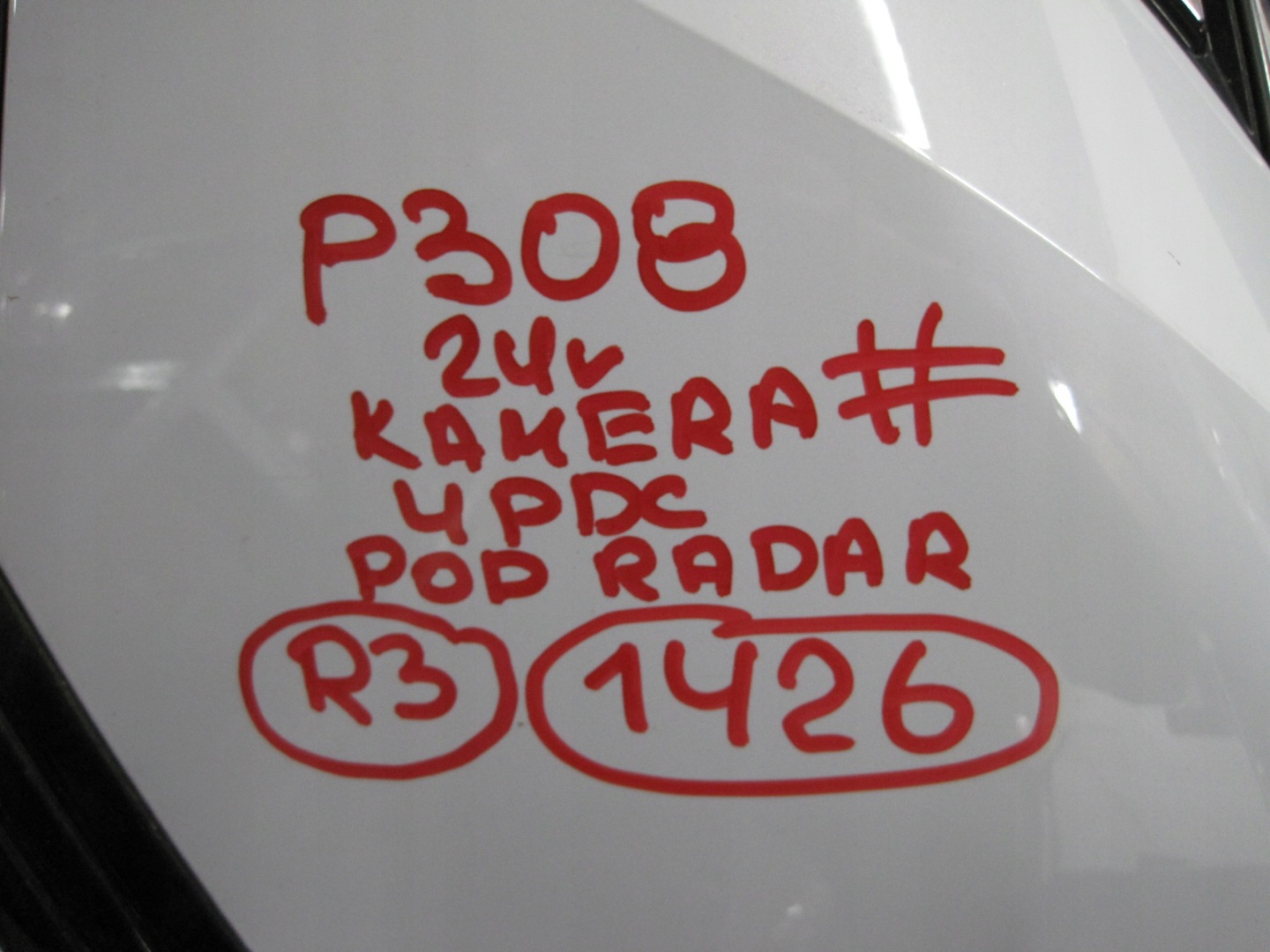 bumper PEUGEOT 308 4 PDC 24R KAMERA T10 front front