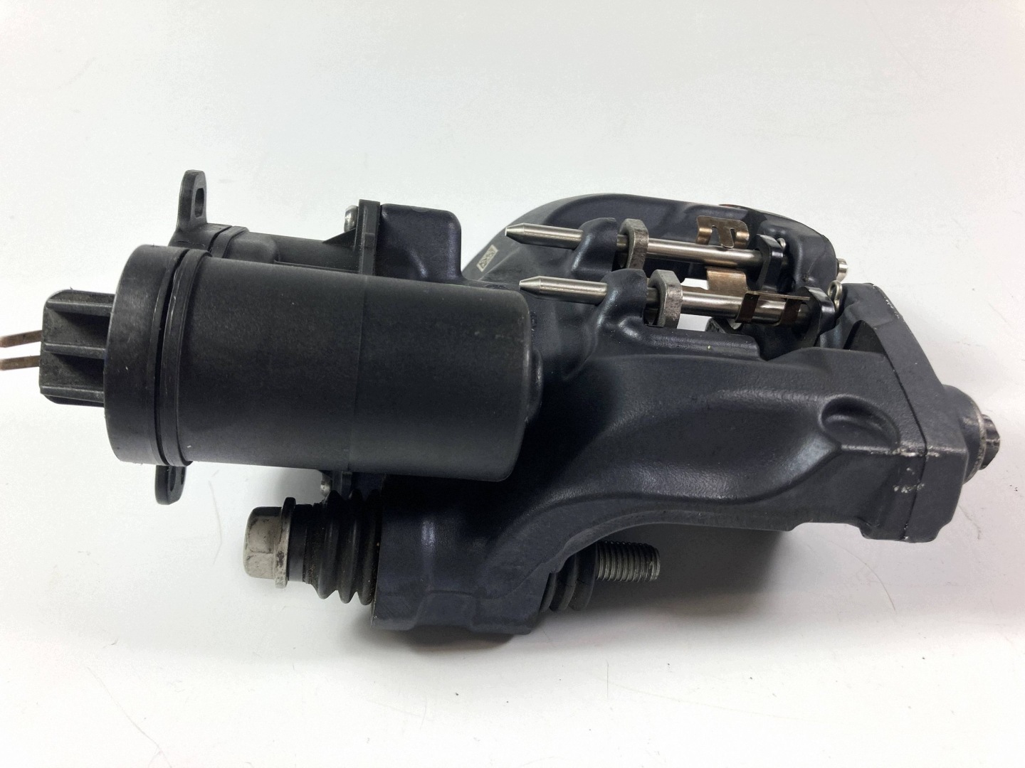 Chevrolet Corvette C8 2021-2024 caliper electric brake rear part left