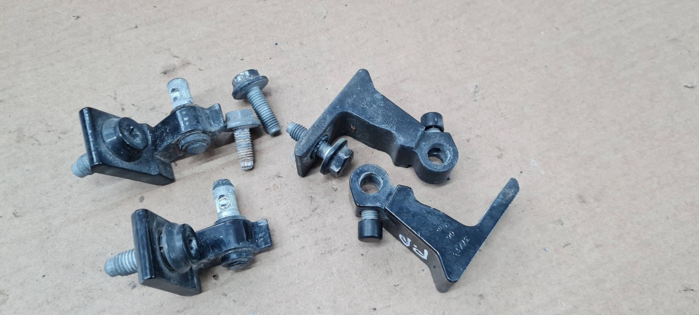 A4 B8 S4 LIFT hinge hinges door right right front front LZ9Y KOMPLET