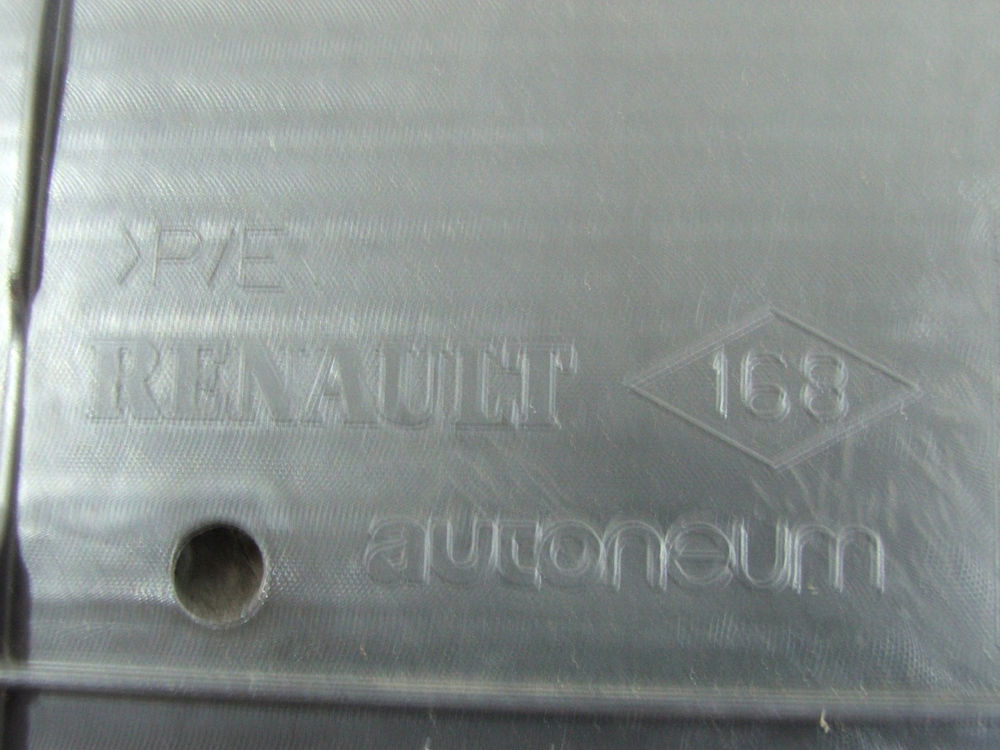 Renault Megane IV abdeckung Blende Abdeckung untere 748142239R