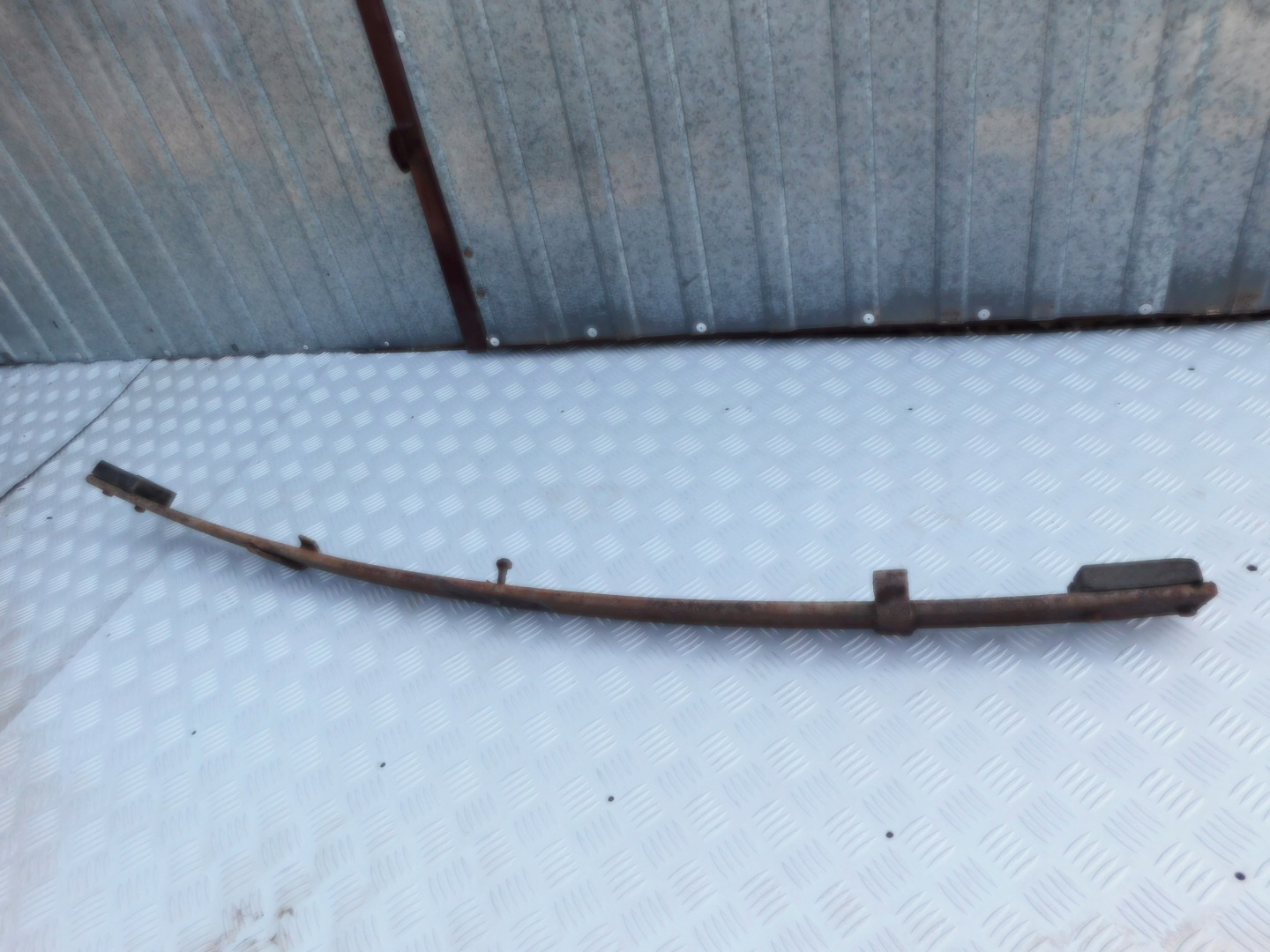 supplementare pioro resoru posteriore Mercedes Sprinter e VW LT 95-06 135 cm Originale