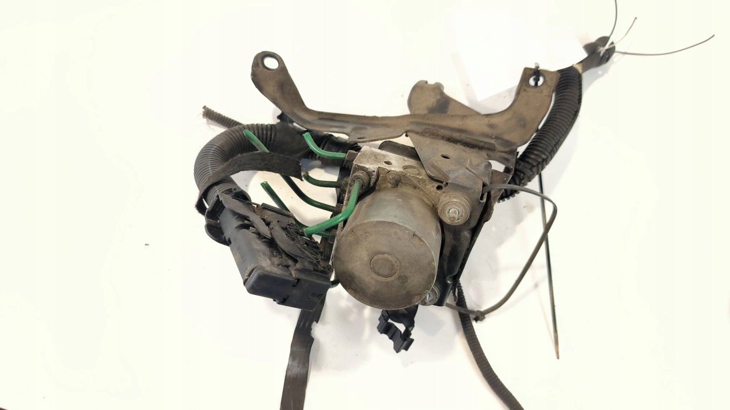 pump ABS brake 0265231583 OPEL CORSA C