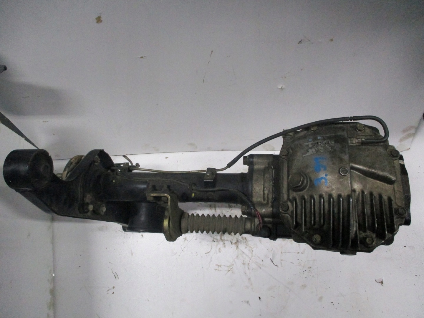 diff Mitsubishi Pajero 02r 3,2 DID D-ID 3.91 front