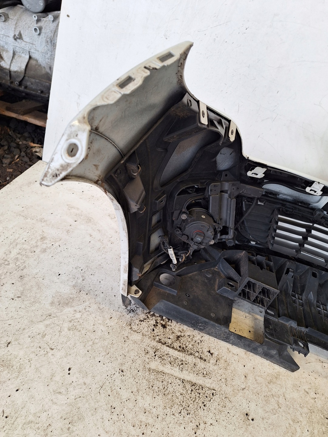 RENAULT MEGANE III LIFT 11-14 bumper