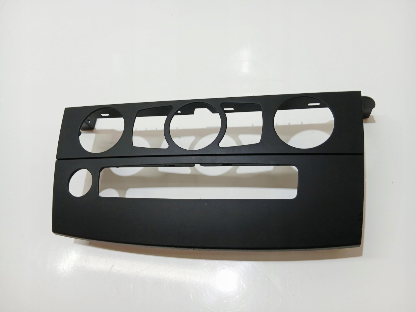 châssis PANELU déshumidificateur d'air conditionné BMW E60 E61 LCI 6976361