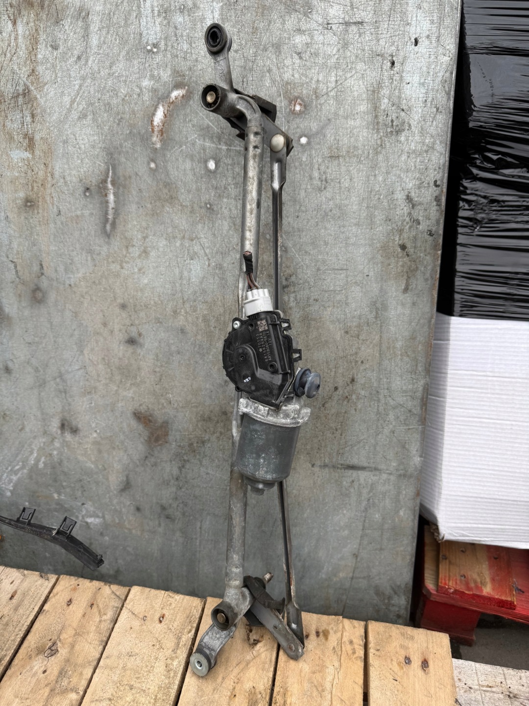 wiper mechanism Eu Dodge Durango Jeep Grand Cherokee WK2 2014