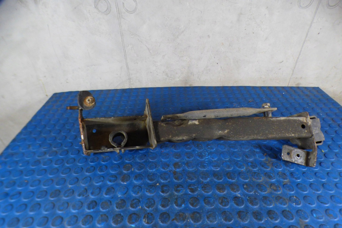 Renault Megane IV beam tip tip kiel left front