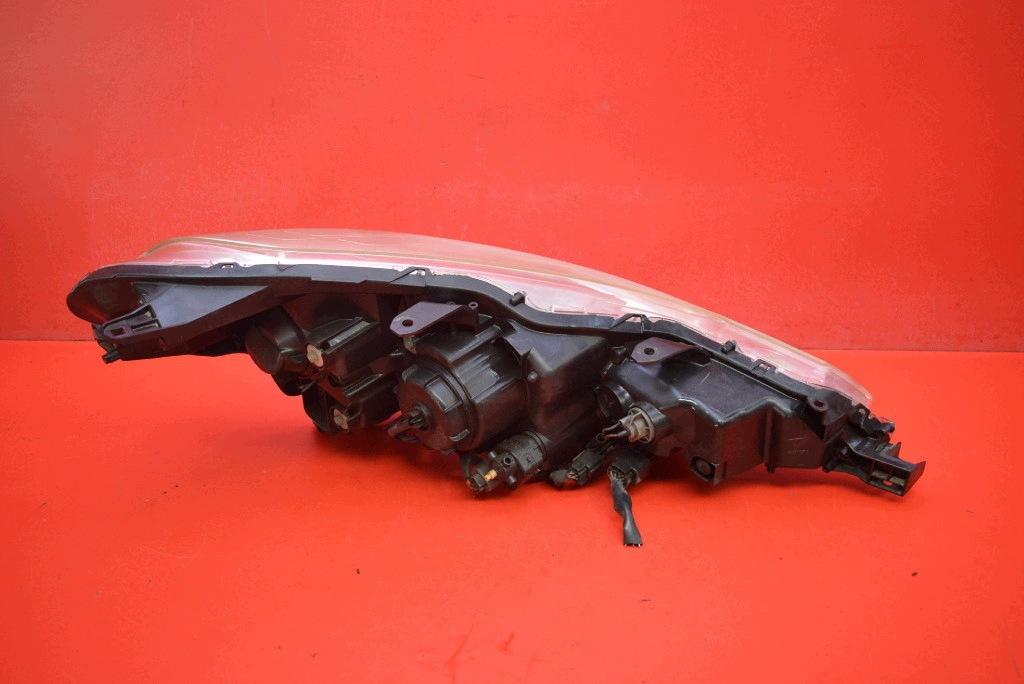 REFLEKTOR left light front XENON EU P7142L CITROEN C-CROSSER 07-13