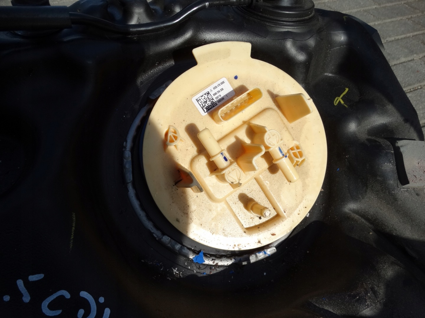 IDEALNY TANK MERCEDES W213 W257 1