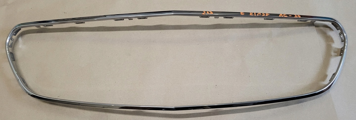 frame CHROM grille GRILLA of a bumper front MERCEDES E W213 OE