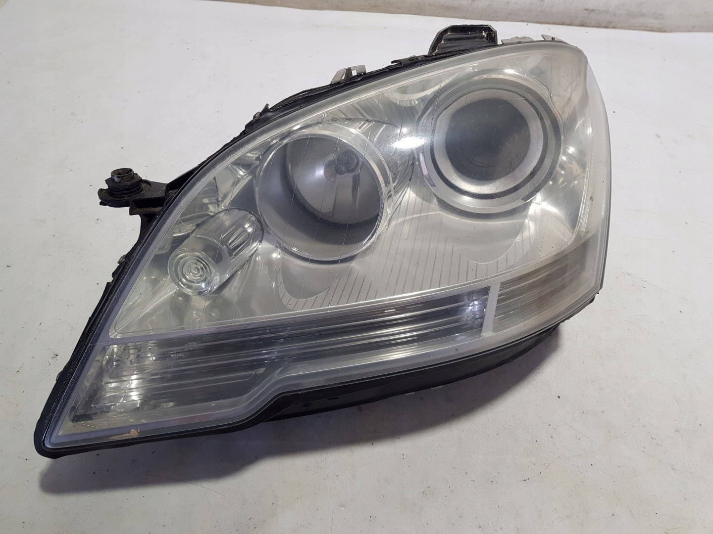MERCEDES ML W164 LIFT light left front H7 UK