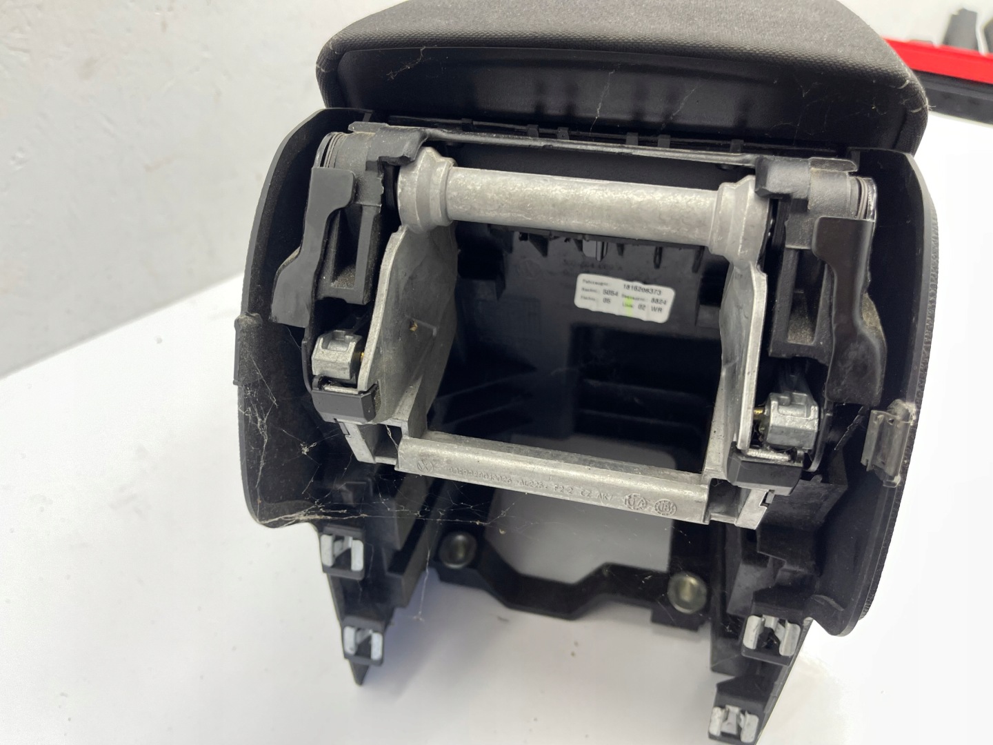 bracciolo TUNEL VW PASSAT B8 3G0864089A 3G1863241