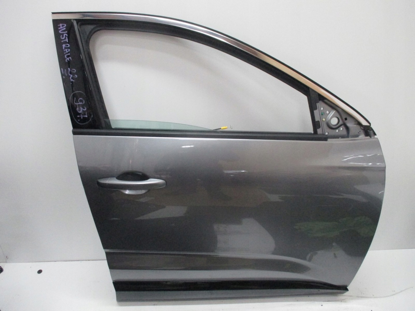 door right front RENAULT AUSTRAL 22R