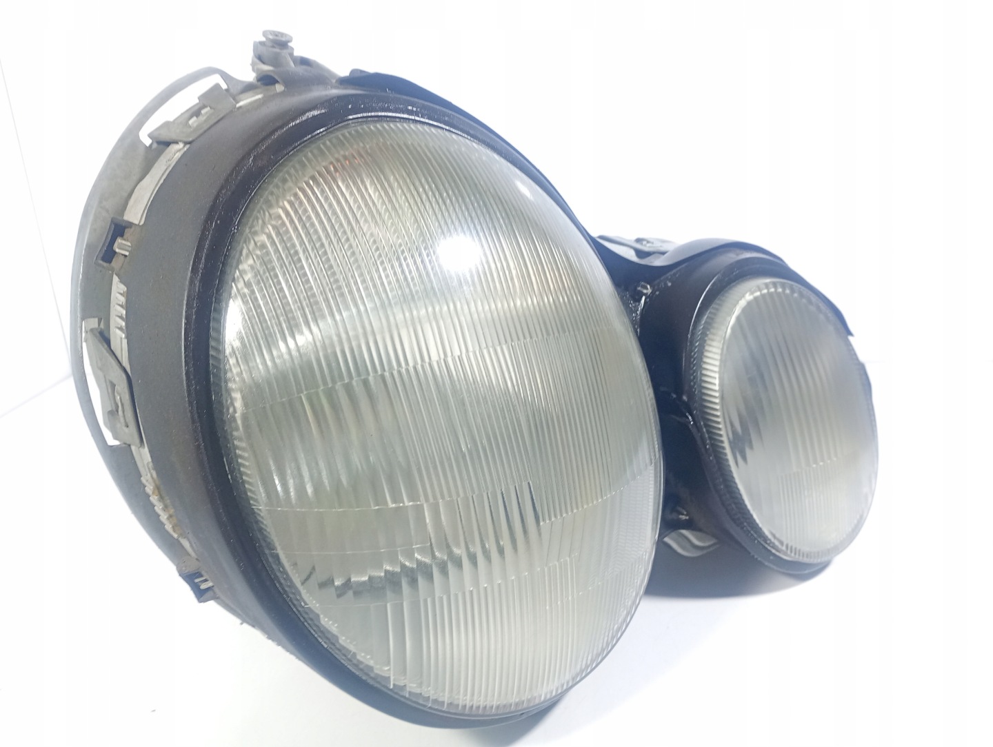 MERCEDES W210 95-02 REFLEKTOR right front front OE 14434600