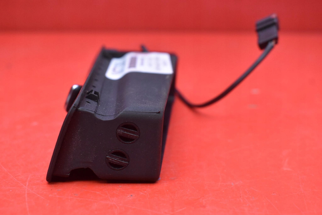 grid air conditioning devices left rear part 4D0819703B AUDI A8 D2 94-99