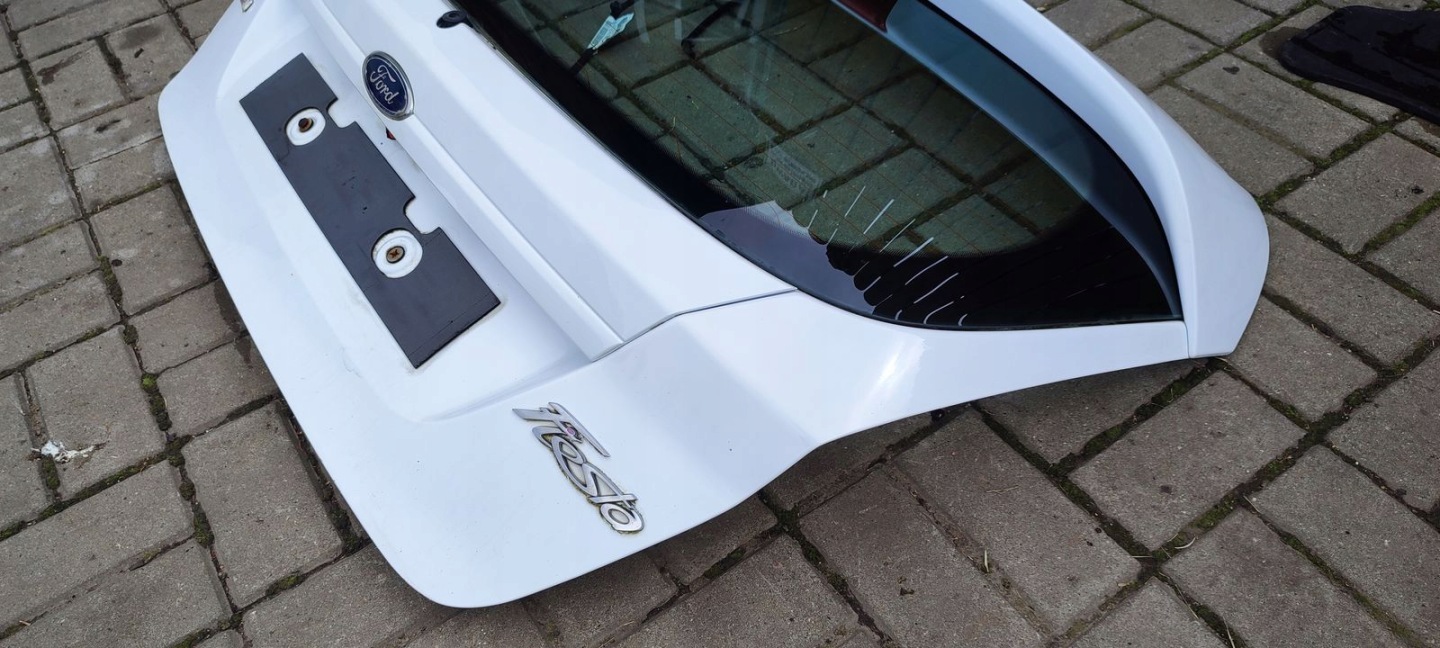 trunk door boot Ford Fiesta MK7 3D H9