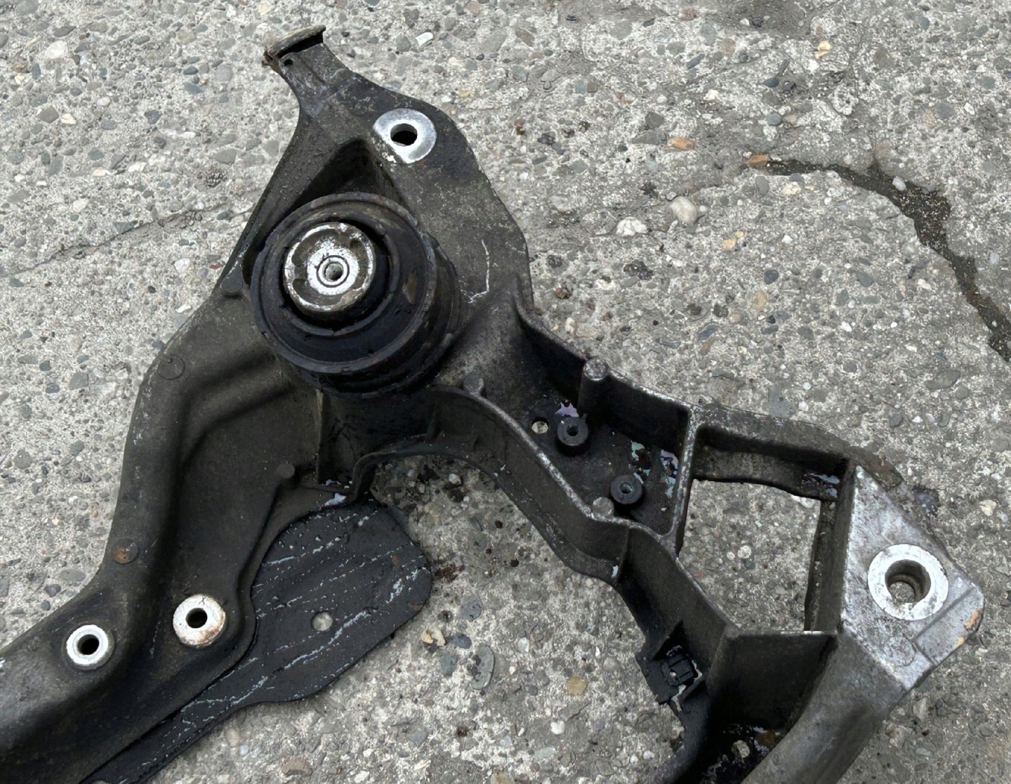 subframe front subframe MERCEDES C 203 SPORT COUPE