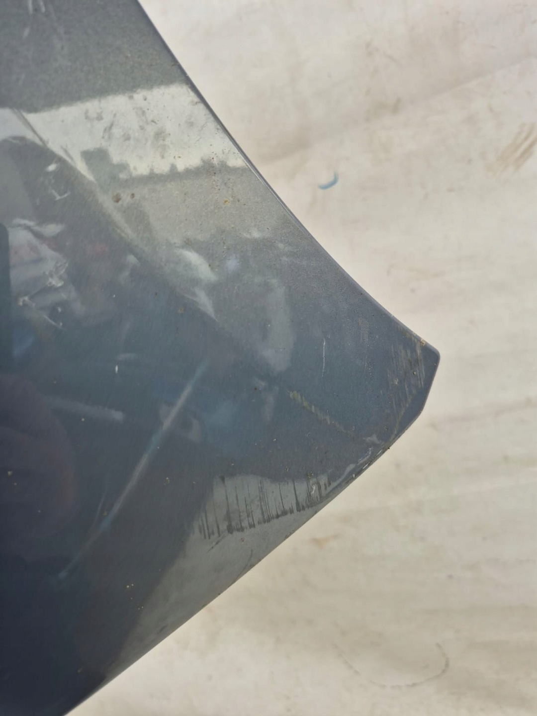 TRAFIC II VIVARO 01-14 blatník pravý předek přední