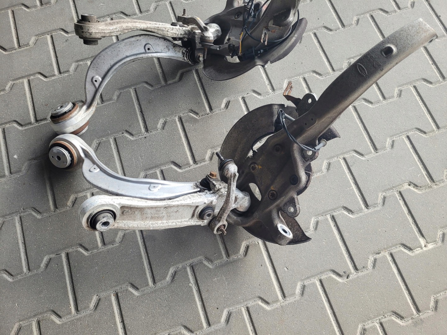 swing front front left arm GX63-3K186-AA JAGUAR XF II X260 2.0 D