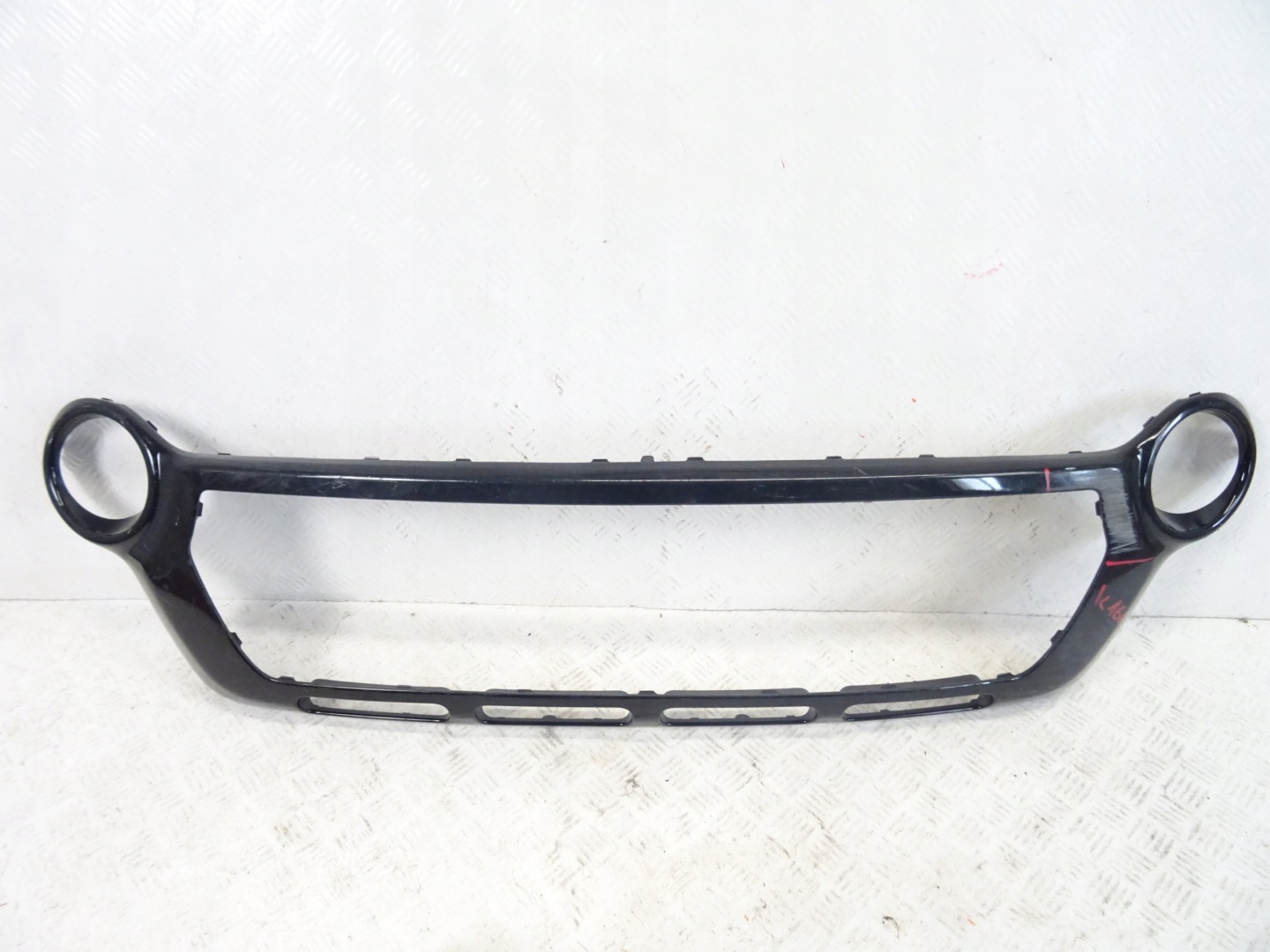 grille of a bumper front front KIA SOUL II 86513-B2000
