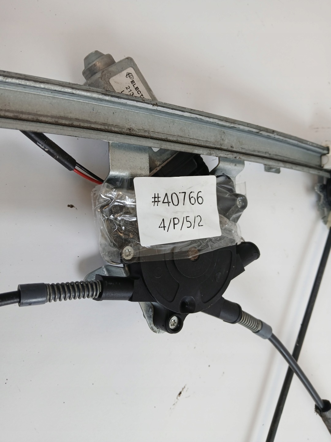 RENAULT SCENIC and MEGANE and window regulator right front 2133343