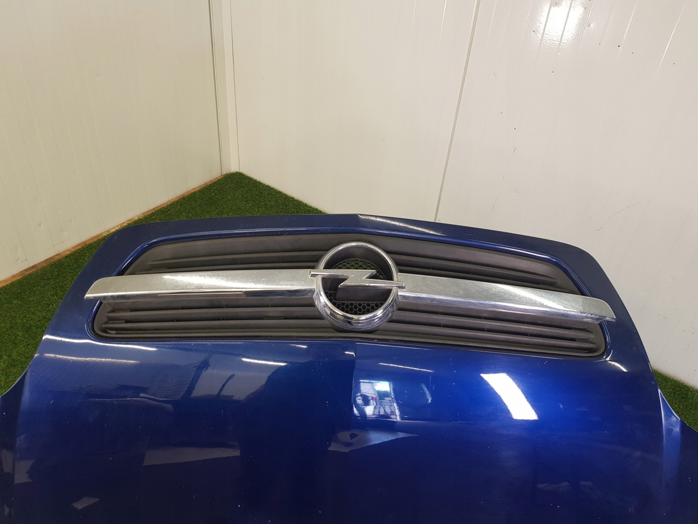 Capot OPEL MERIVA A 2004