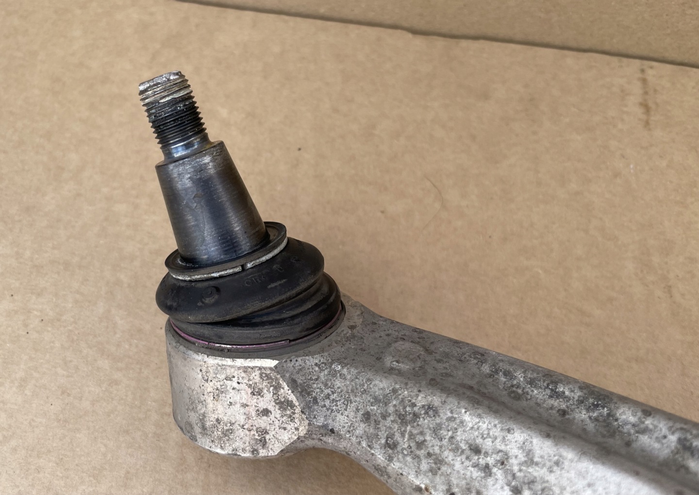 arm front right VW AUDI PORCSHE 4M0407695C original