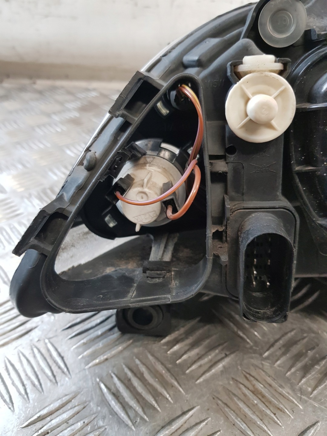 light left front 6L1941021A SEAT IBIZA III 04R- EUROPA