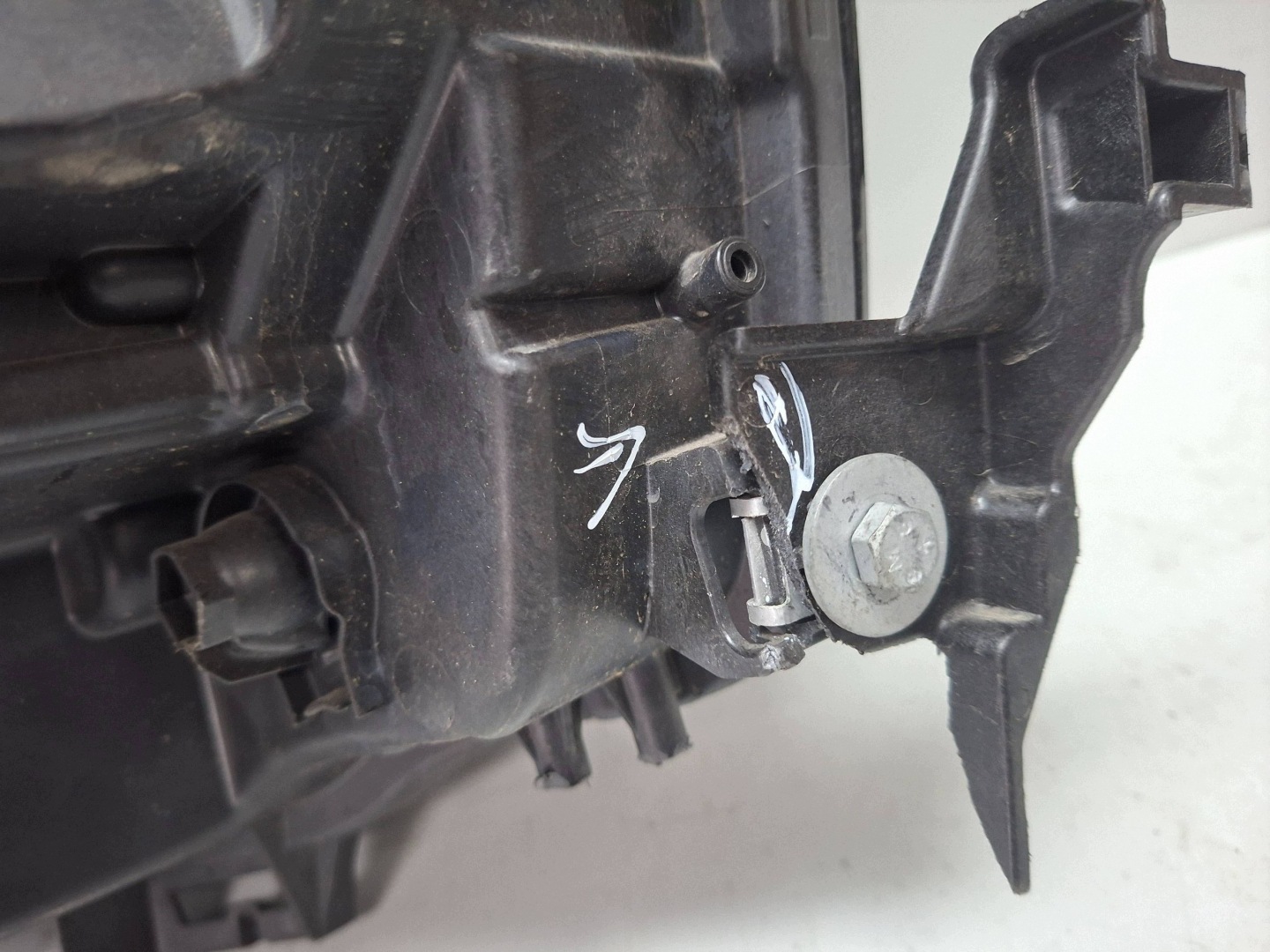 light front left FULL LED 260606399R RENAULT AUSTRAL 2023