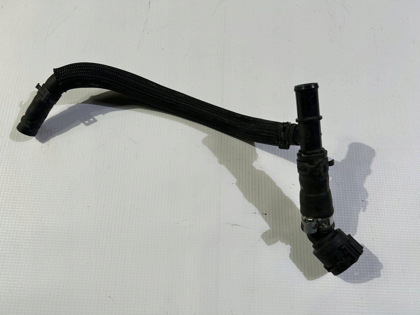 wiring wodny pipe hose radiator chlodzenia Chrysler Pacifica 2017-2026