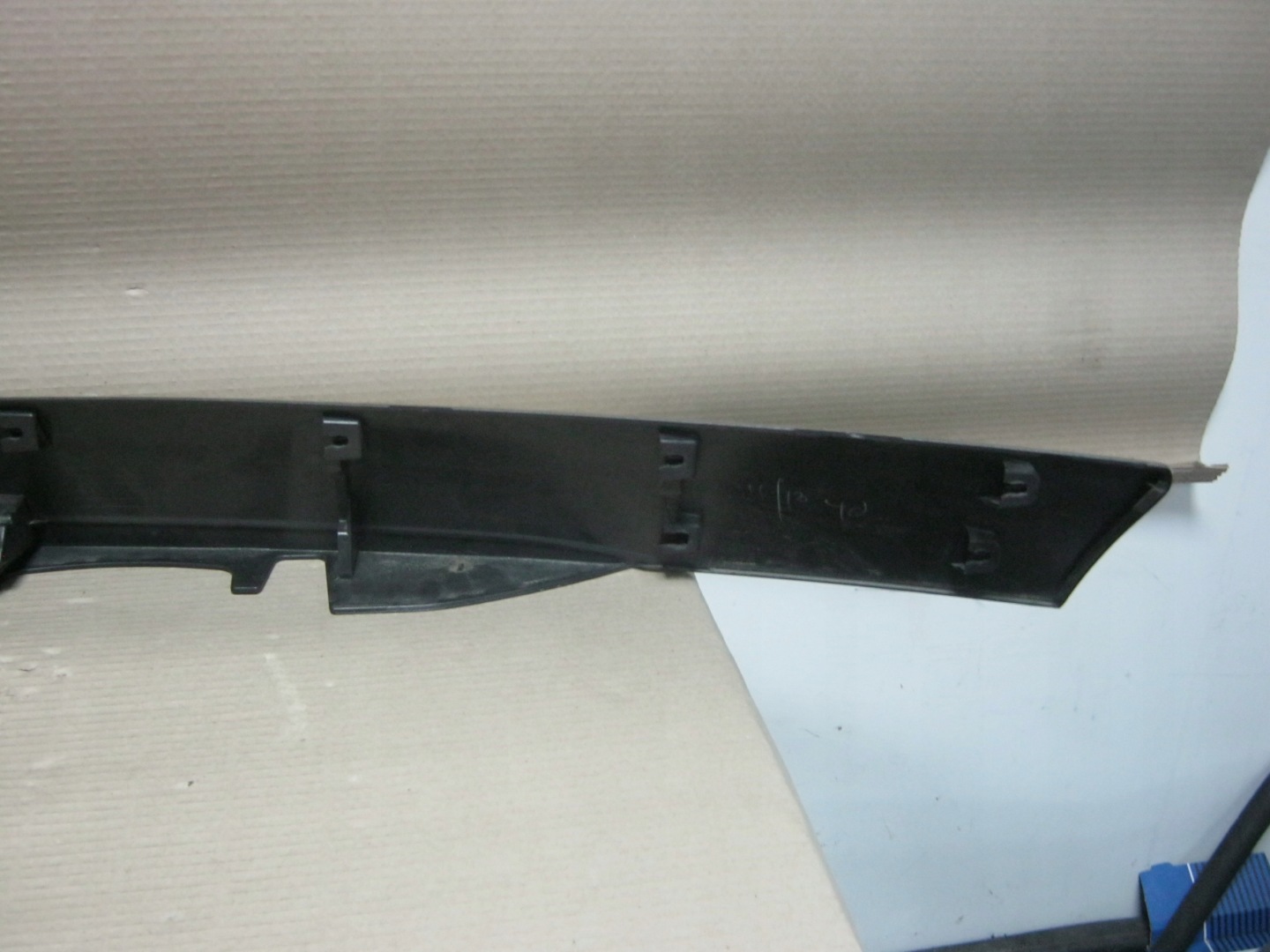 BLENDE SCHUTZKAPPE HECKKLAPPE MITSUBISHI ECLIPSE CROSS
