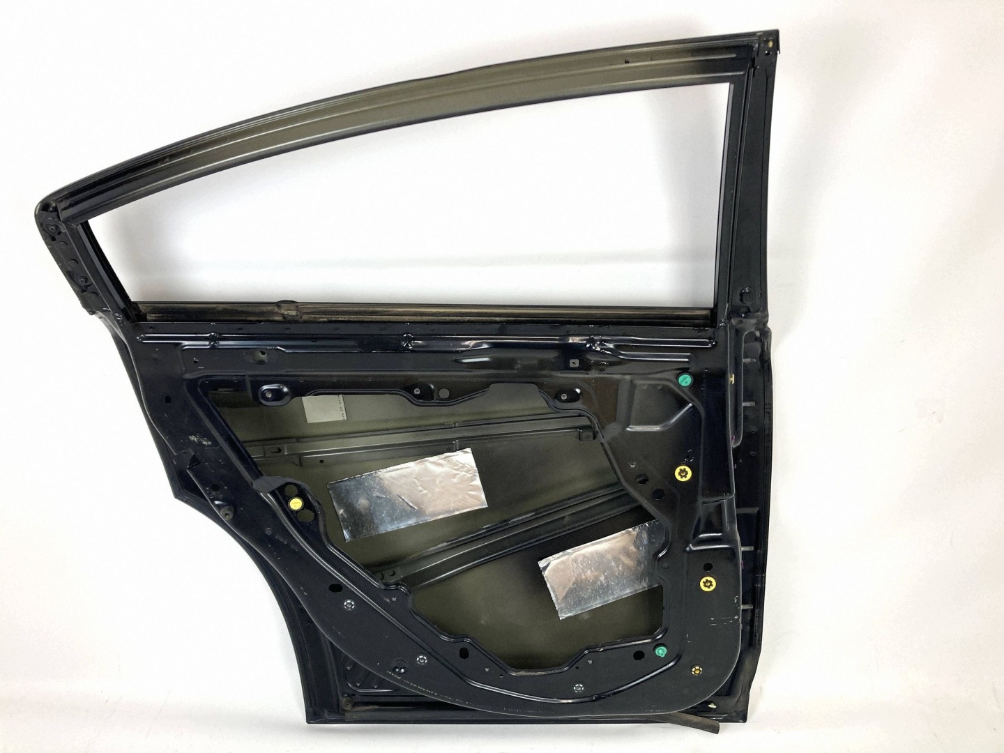 Dodge Charger 2015+ door rear. left rear part left