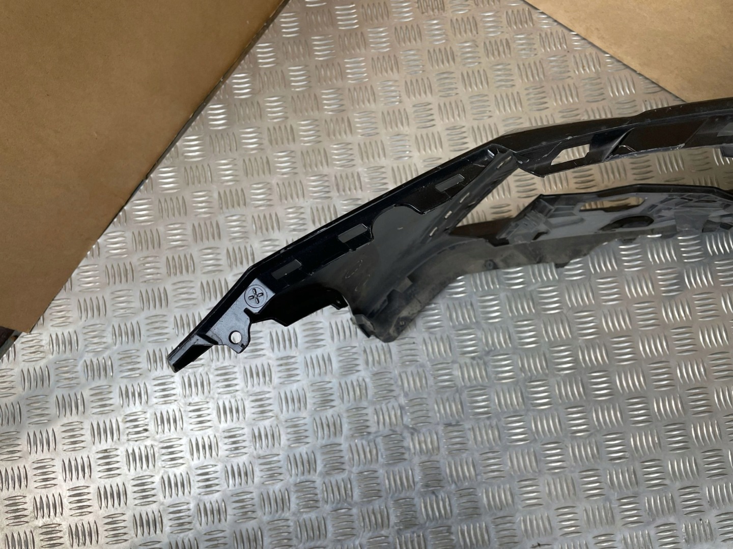 bumper grid front front SKODA OCTAVIA 4 IV 5E3 RS VRS 19-24 PDC washer