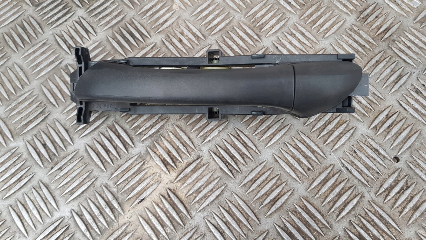 MERCEDES W203 handle exterior left rear part