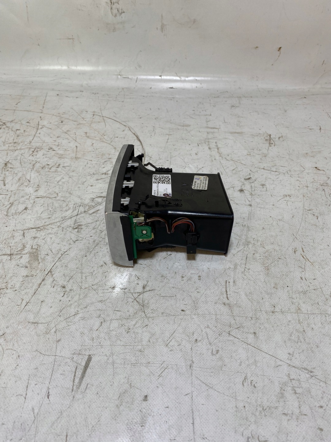 PORSCHE PANAMERA 970 grid air conditioning devices right front 97055214203