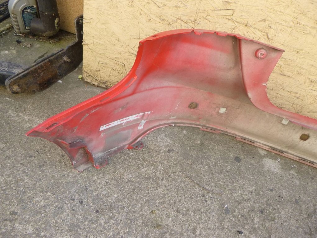 FORD FOCUS MK3 HB 10- PARAURTI POSTERIORE