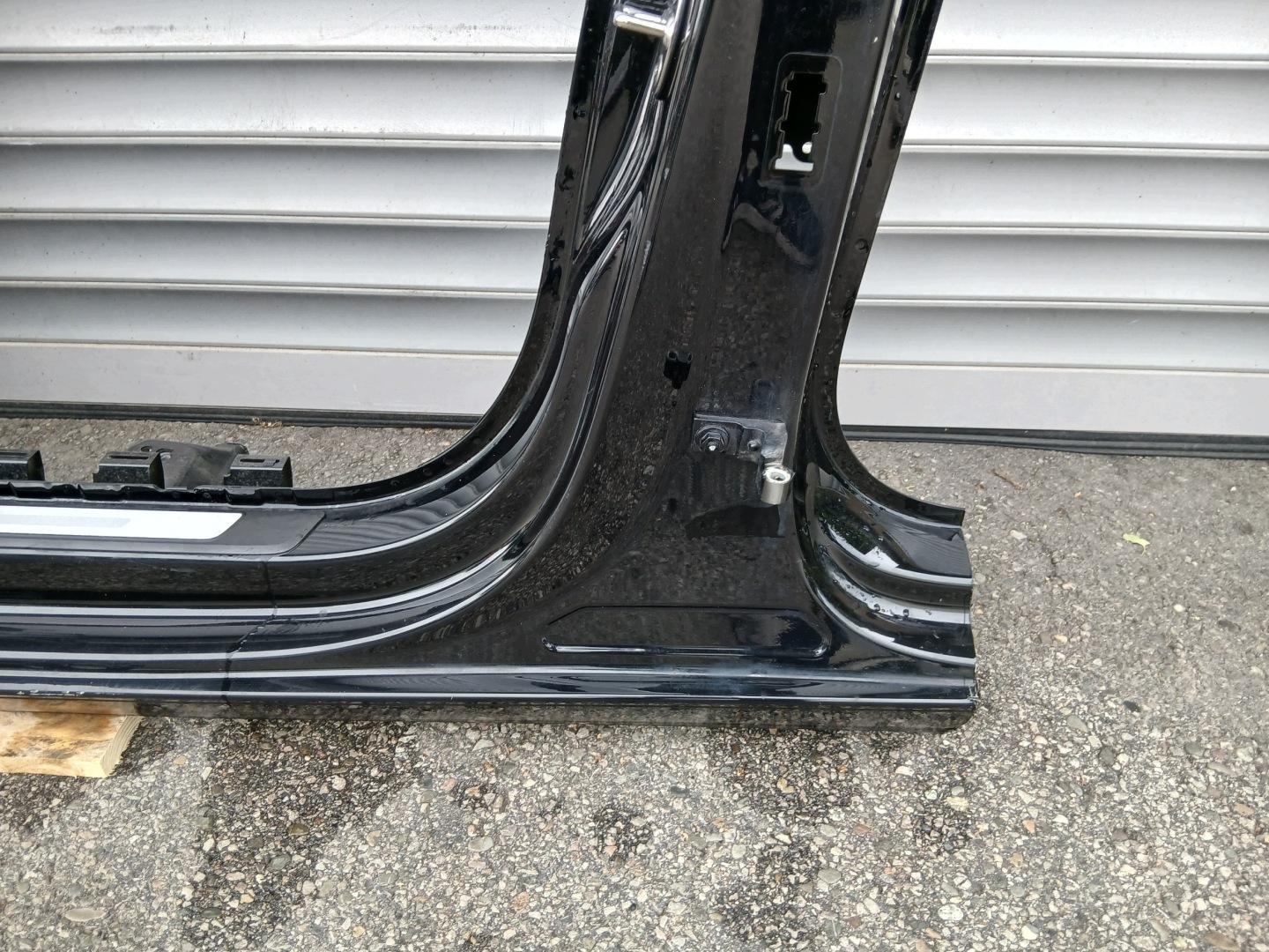 AUDI A4 B9 LIFT sedan quarter threshold pillar left front LY9T