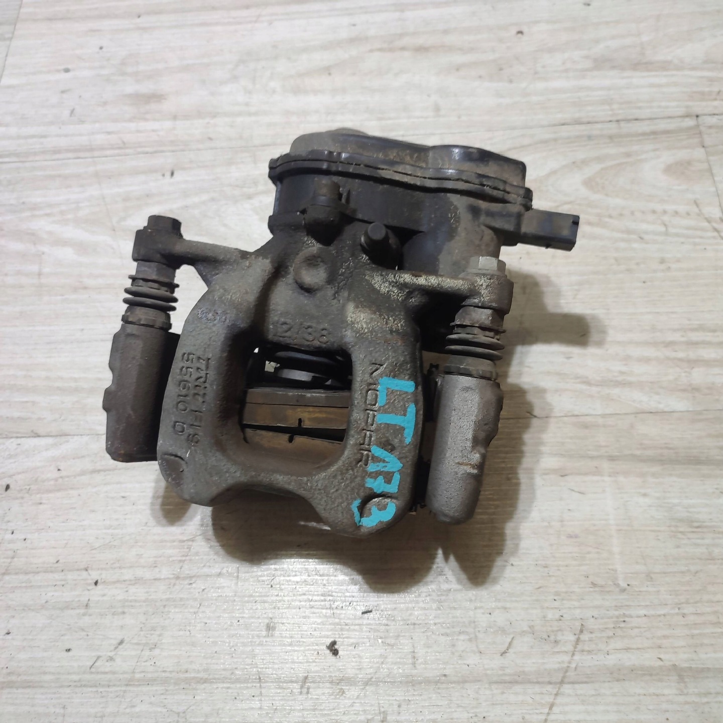caliper brake rear rear part side left Fiat 500X 005202964800