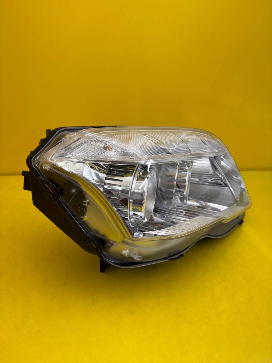 light right front Mercedes GLK W204 A2048204861 2008-2012 normal
