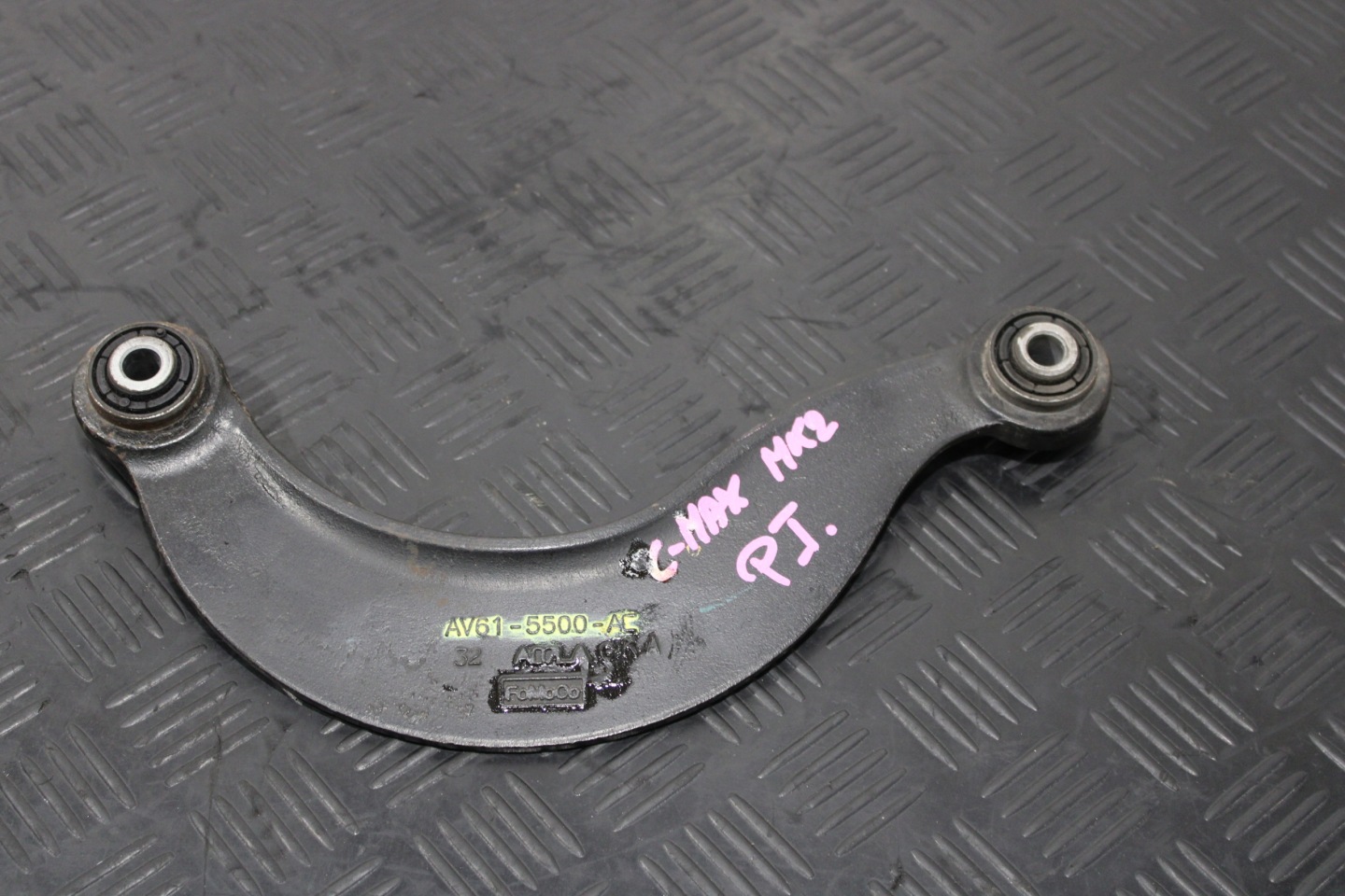 Querlenker rechts heck FORD GRAND C-MAX MK2 AV61-5500-AC